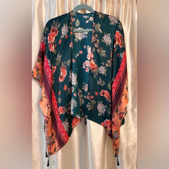 Anthropologie Kachel Jade bordered floral silk satin kimono - Picture 7 of 9